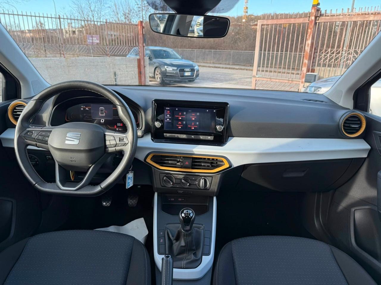 Seat Arona 1.0 EcoTSI Style -LED-CARPLAY