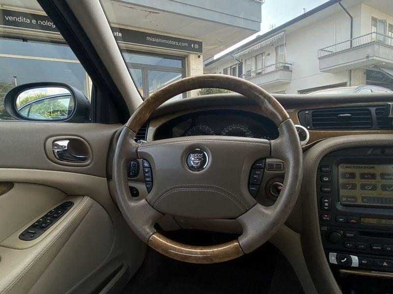 Jaguar S-Type S-Type (X202) 3.0 V6 24V cat Sport GPL