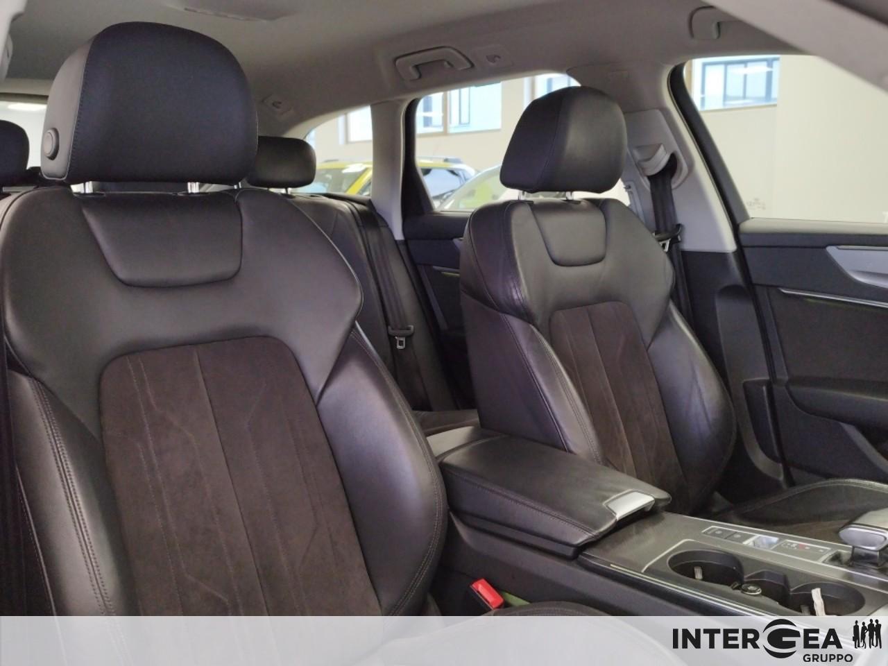 AUDI A6 Avant 40 2.0 tdi mhev Business Sport quattro s-tronic