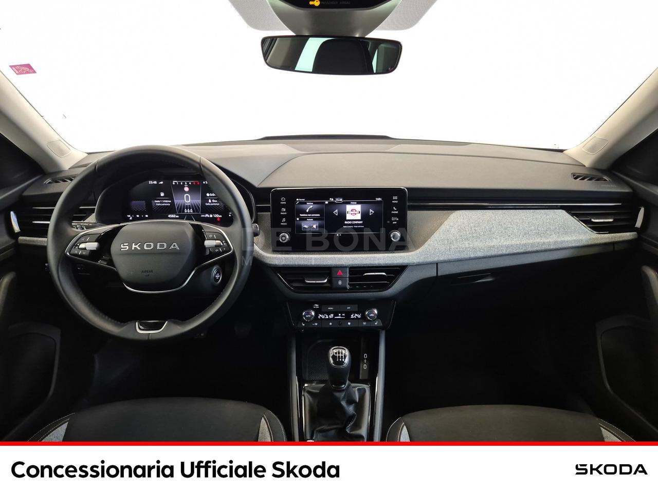 Skoda Kamiq 1.0 tsi black dots 115cv