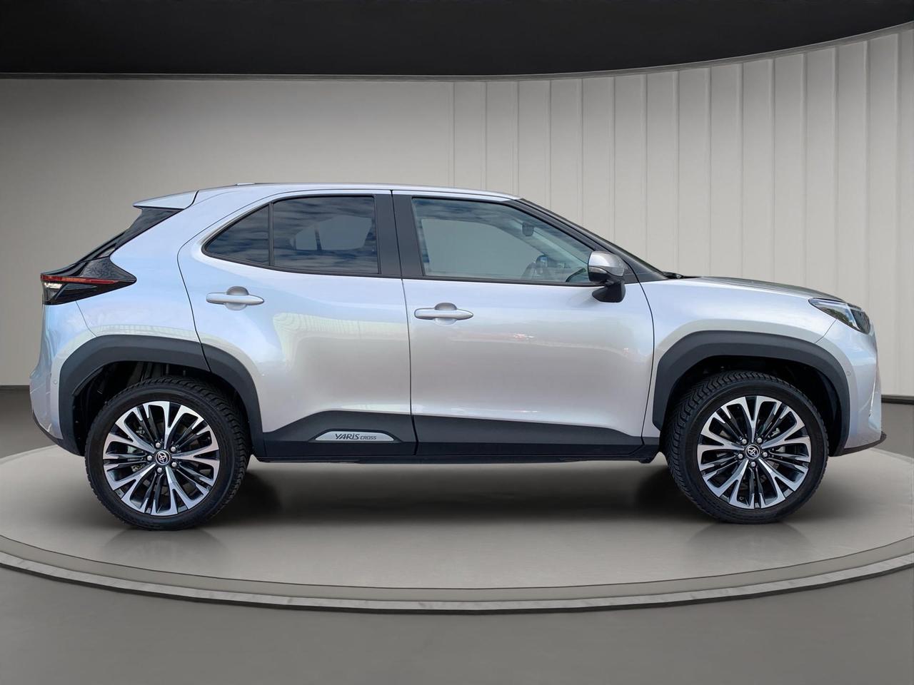 Toyota Yaris Cross 1.5h Lounge awd-i 116cv e-cvt