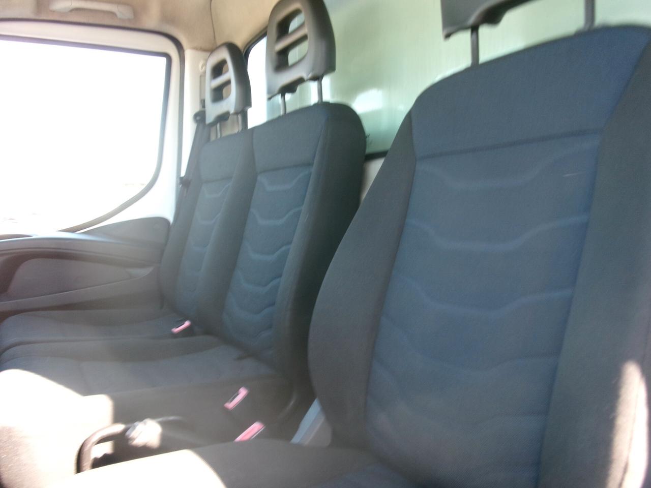 Iveco Daily 35C15 3000 150CV E6 FRIGO ATP FRCX -20° 01/2027 6 PEDANE