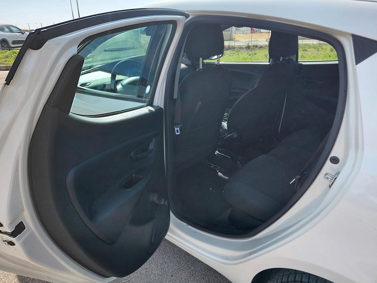 Lancia Ypsilon 1.2 69 CV 5 porte S&S Platinum