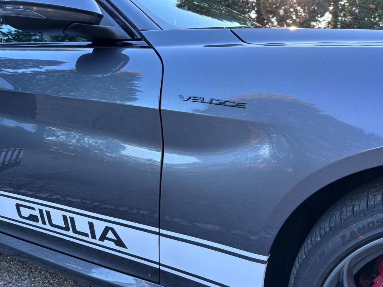 Alfa Romeo Giulia VELOCE