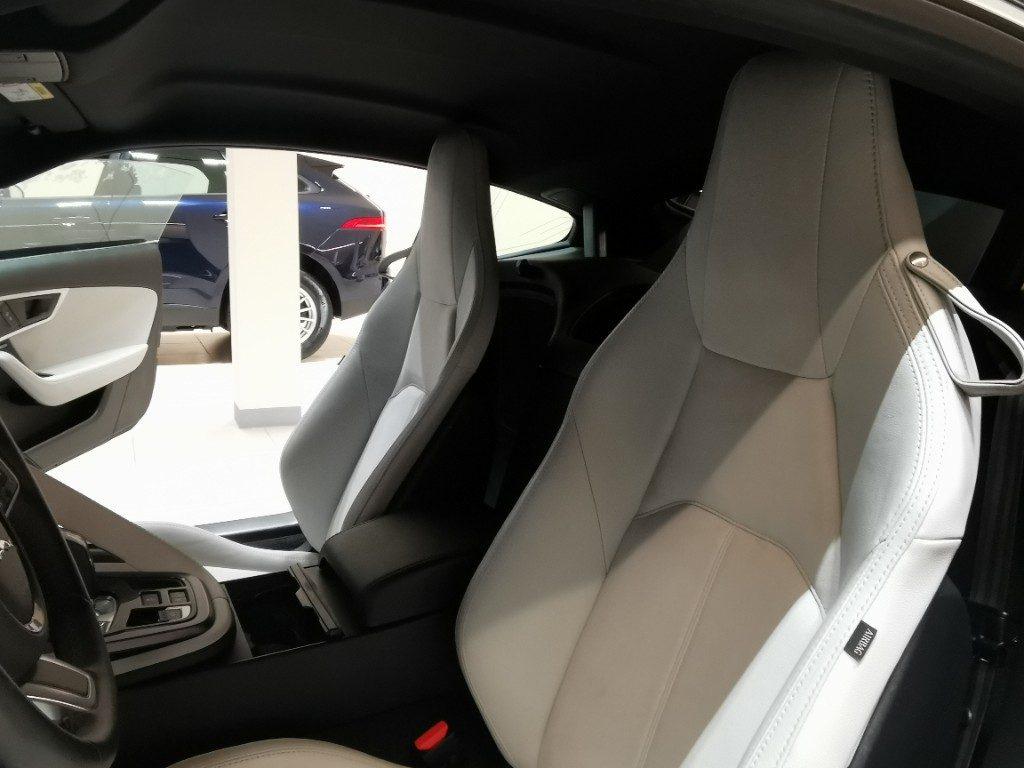 JAGUAR F-Type (X152) F-Type 2.0 aut. Coupé