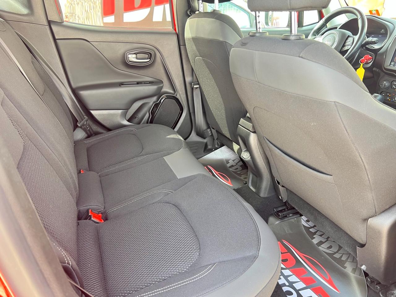 Jeep Renegade 1.3 T4 DDCT Limited Full