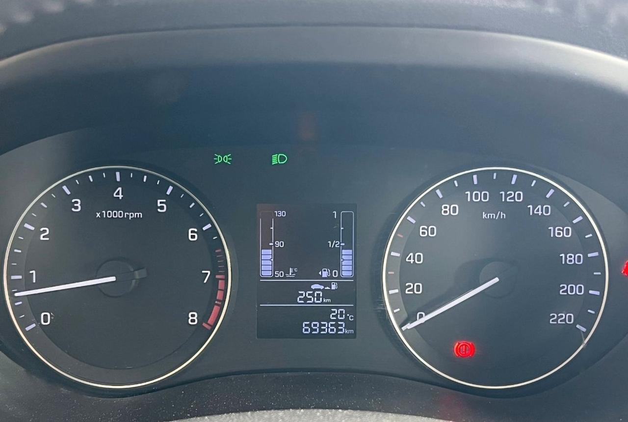Hyundai i20 5 Porte i20 5p 1.2 Login 84cv
