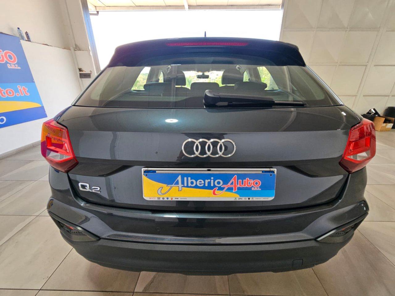 Audi Q2 30 2.0 tdi Business s-tronic