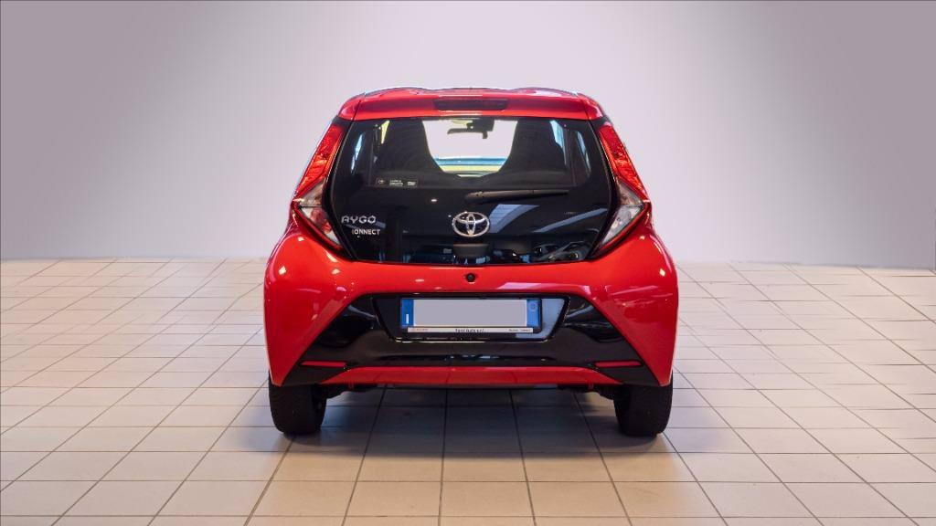 TOYOTA Aygo 5p 1.0 x-play 72cv del 2020