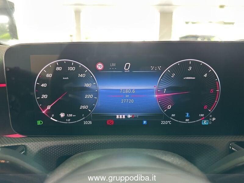 Mercedes-Benz Classe A - W177 2023 A 180 d AMG Line Premium auto