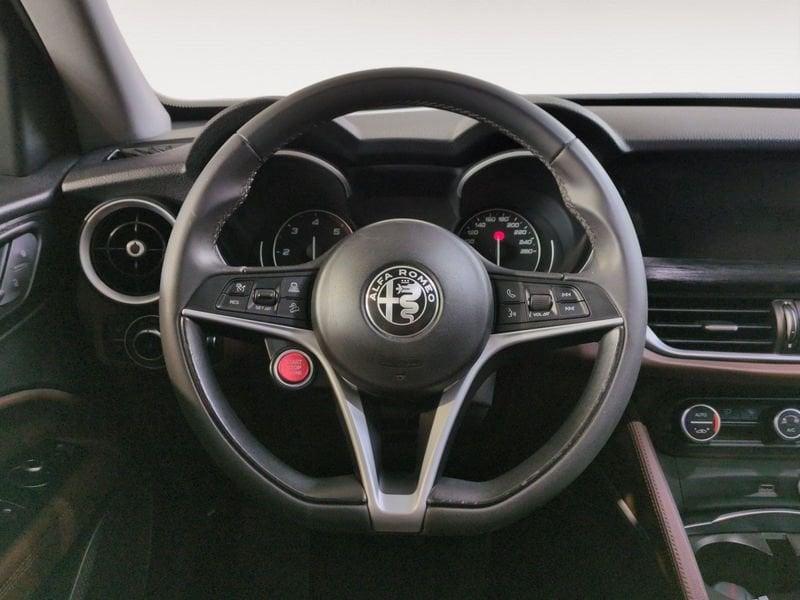Alfa Romeo Stelvio 2.2 Turbo Diesel 210CV AT8 Q4 B-Tech