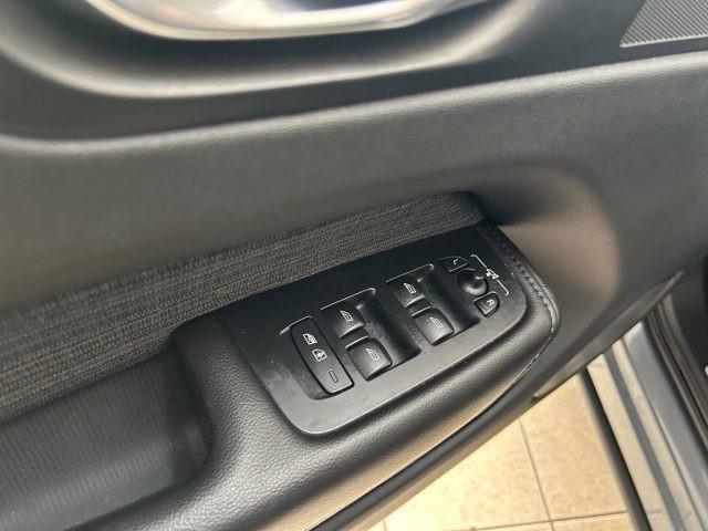 VOLVO XC60 B4 (d) AWD automatico Core