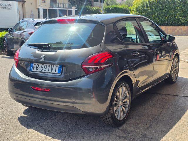 PEUGEOT 208 1.2i Benzina 82CV 5 Porte Active per NEOPATENTATI