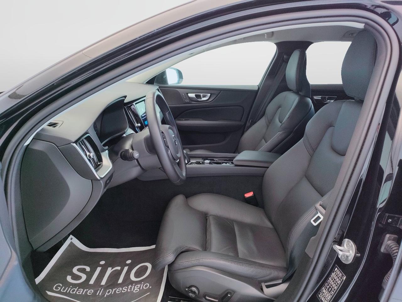 VOLVO V60 II 2023 - V60 2.0 b4 Plus Dark auto