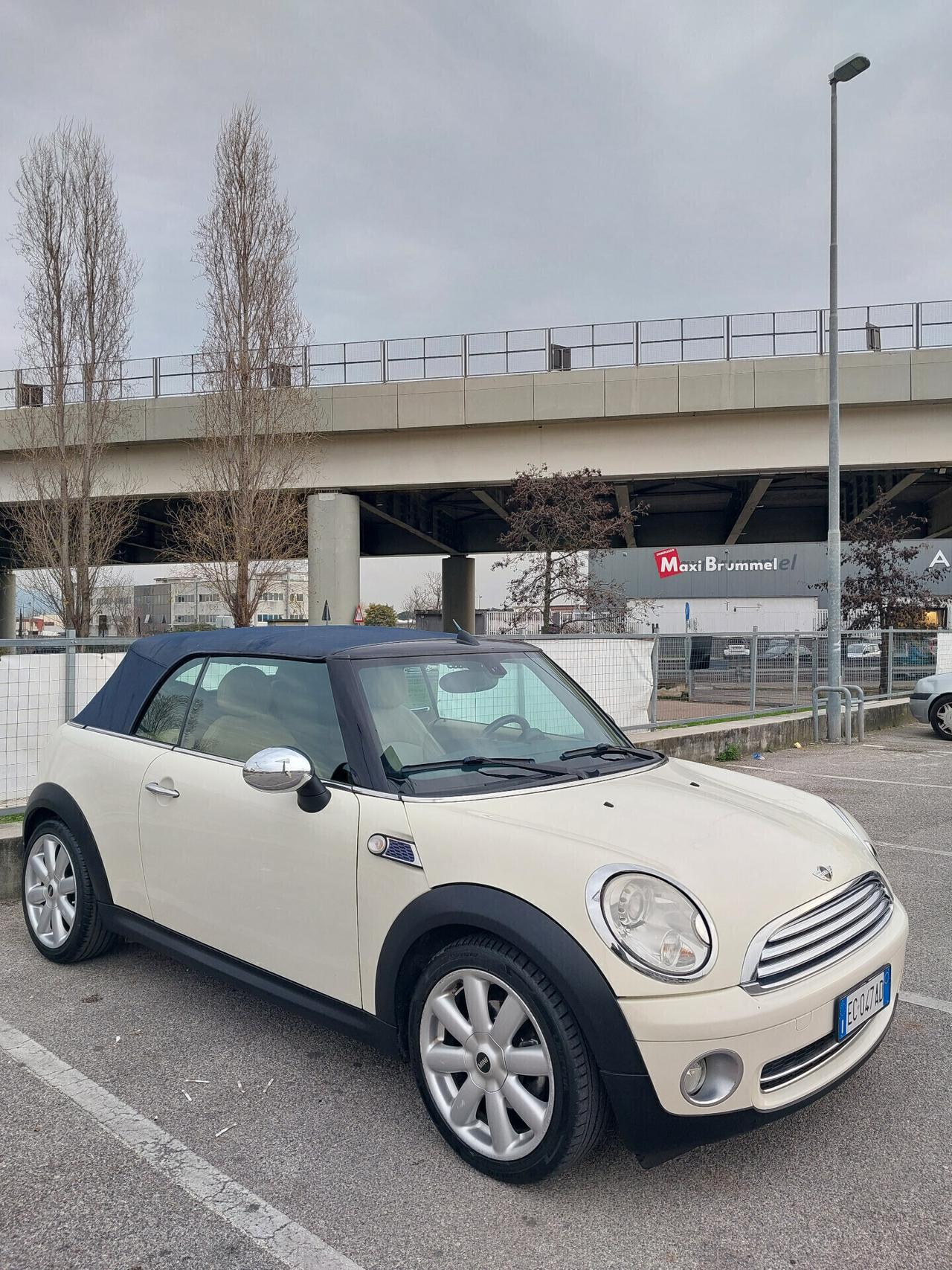 Mini Cooper 1.6 16V Cabrio 05/2010