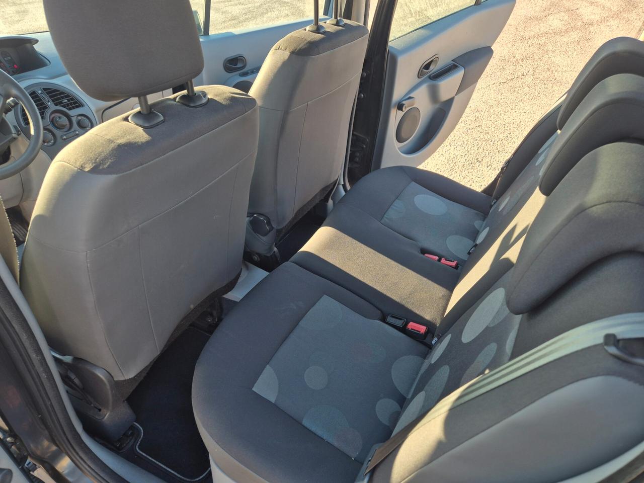 Renault Modus 1.2 16V Saint Tropez 75 CV OK NEOPATENTATI