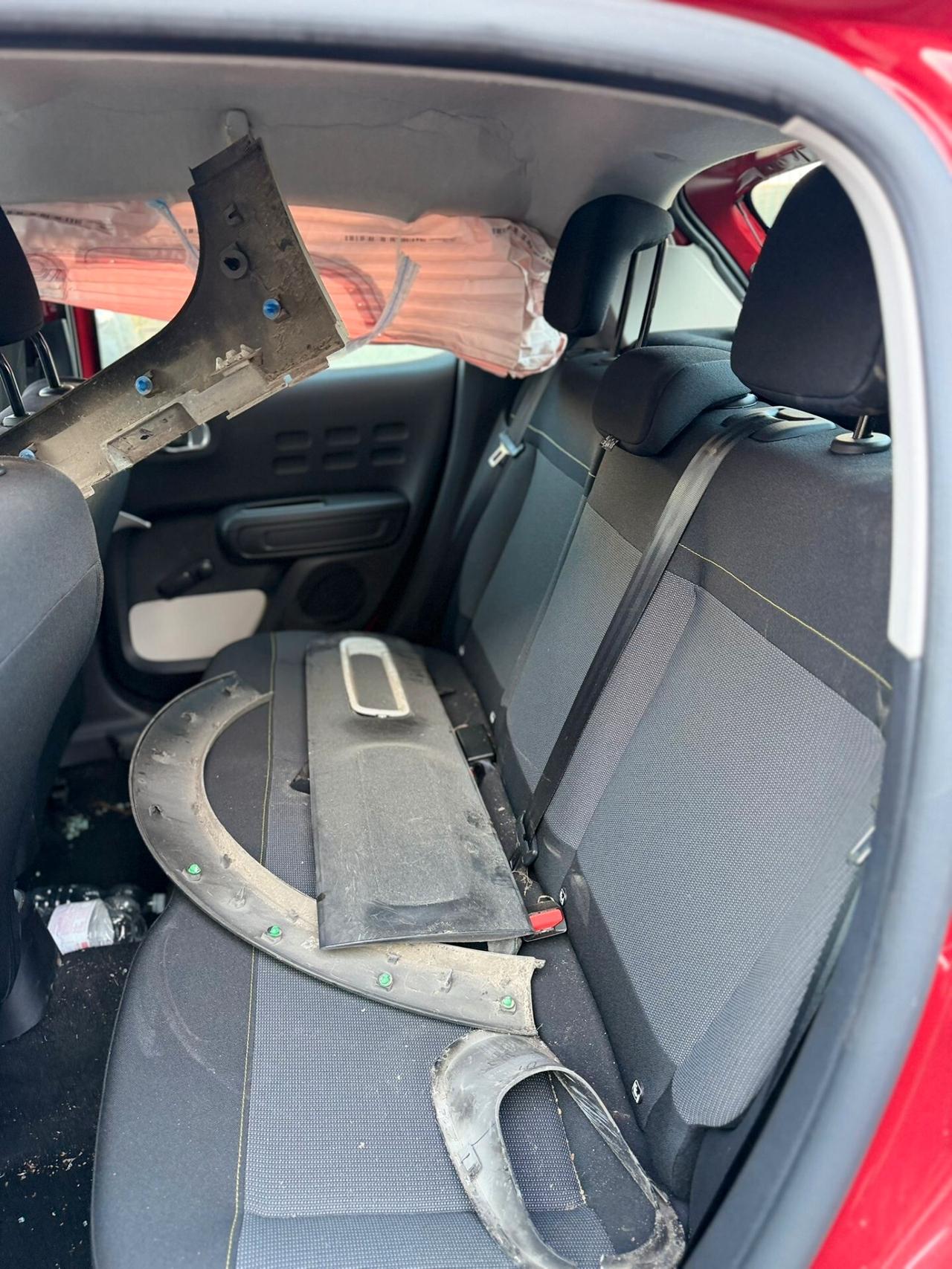 Citroen C3 PureTech 83 S&S Shine sinistrata