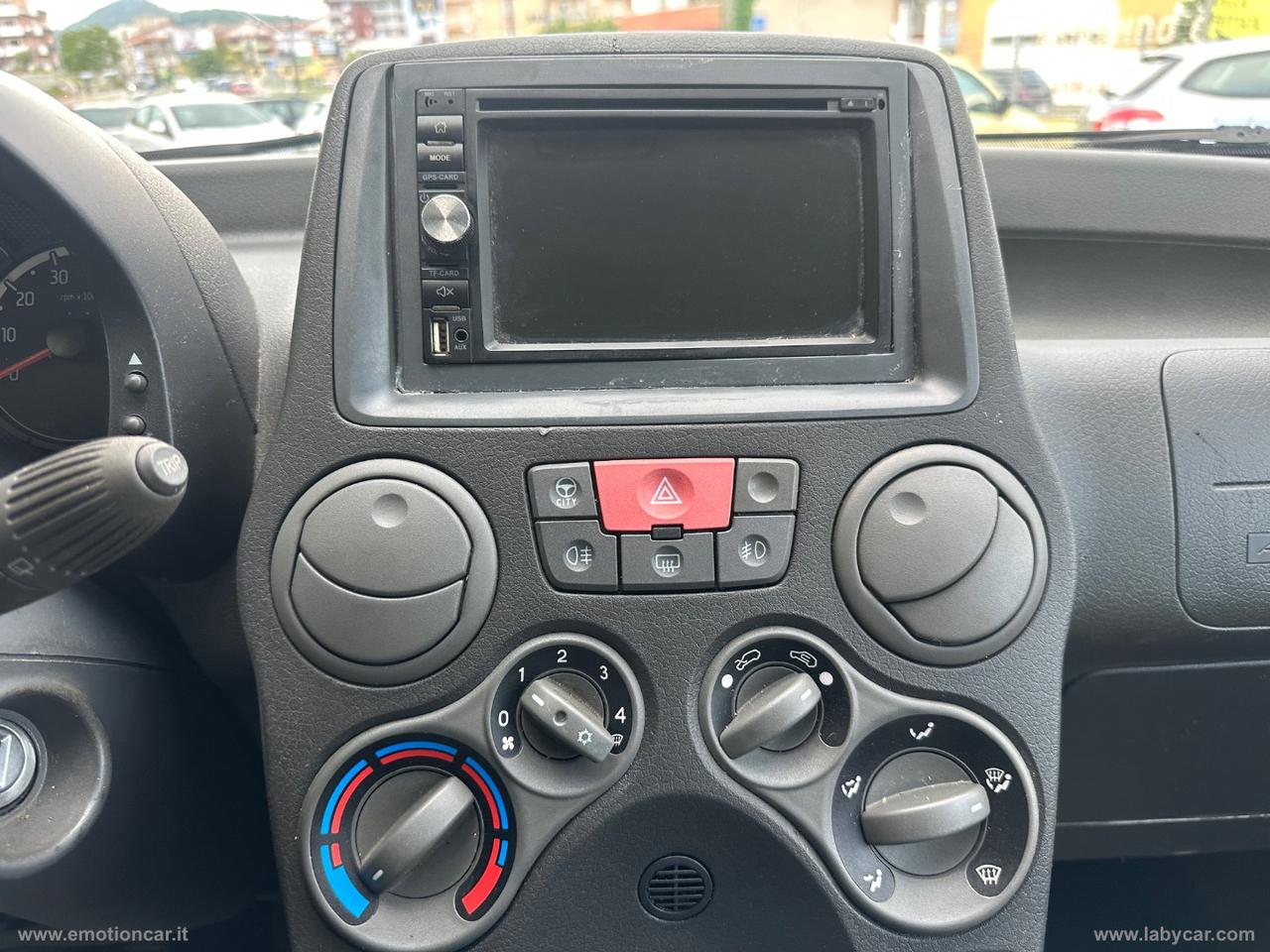 FIAT Panda 1.4 Dynamic Natural Power Mamy - 2011