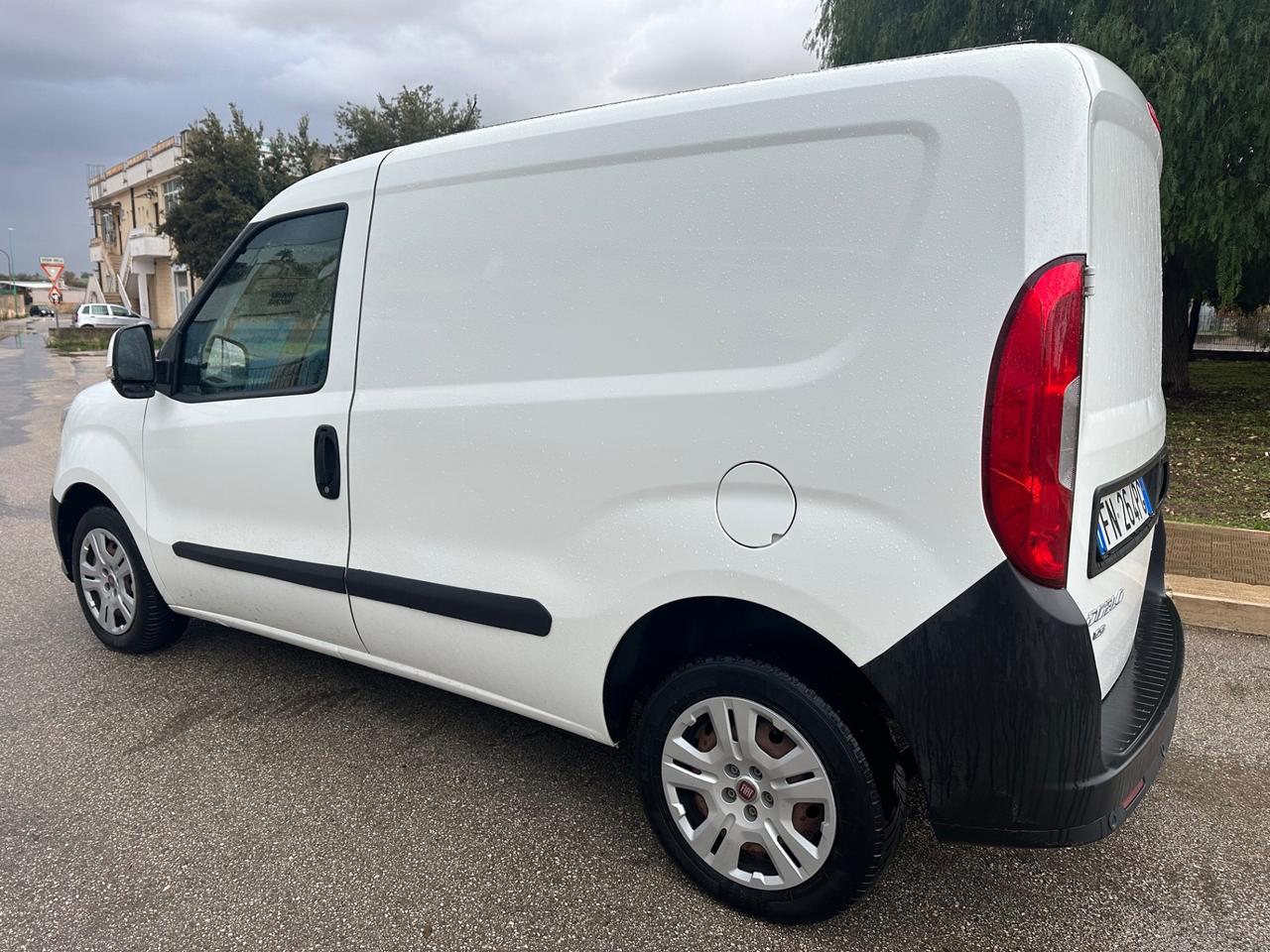 Fiat DOBLO’ 1.6 DIESEL 105 cv 2018 - PARI AL NUOVO