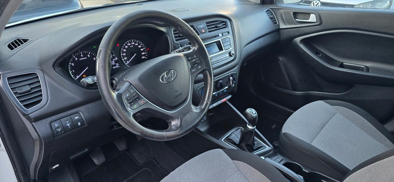 Hyundai i20 1.2 84 CV 5 porte euro 6
