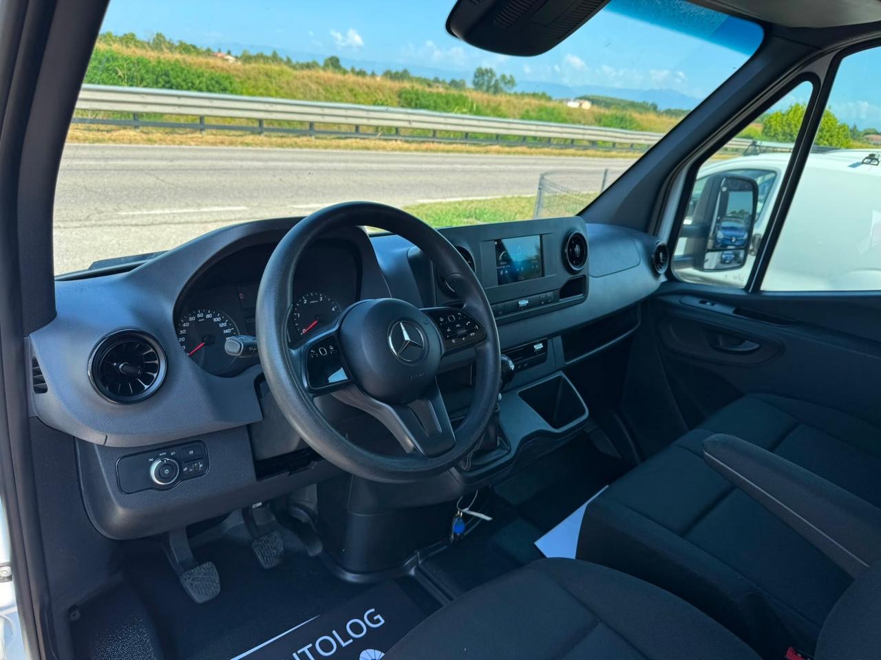 Mercedes-benz Sprinter T43/35 414 CDI RWD RG Cabinato
