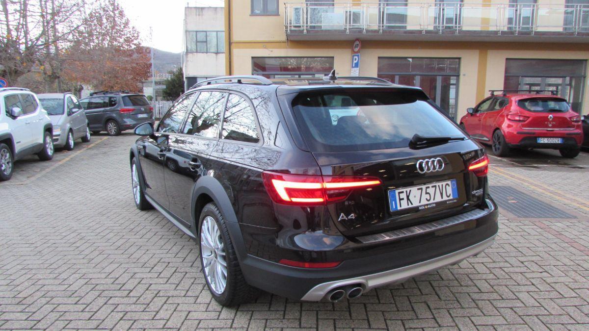AUDI - A4 Allroad Allroad 40 2.0 tdi 190cv s-tronic