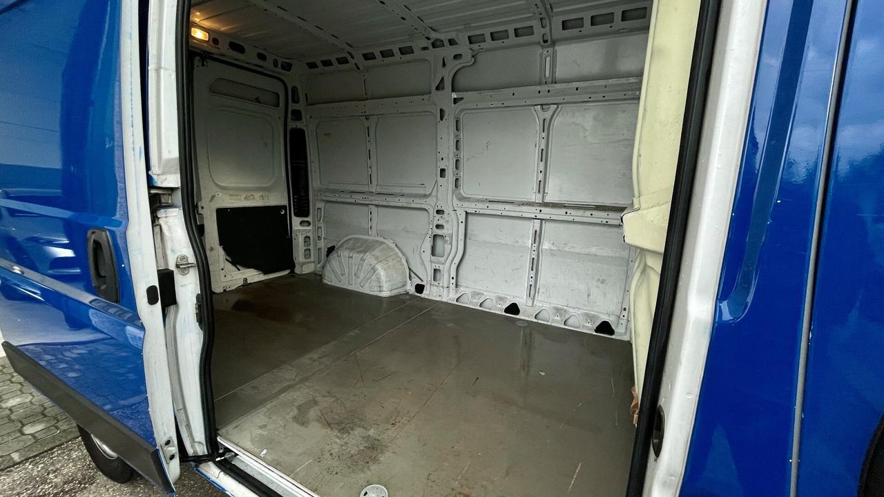 FIAT DUCATO 35 2.2 MJT PM-TM LAMIERATO 140CV - TELECAMERA POSTERIORE, CARPLAY, NEOPATENTATI