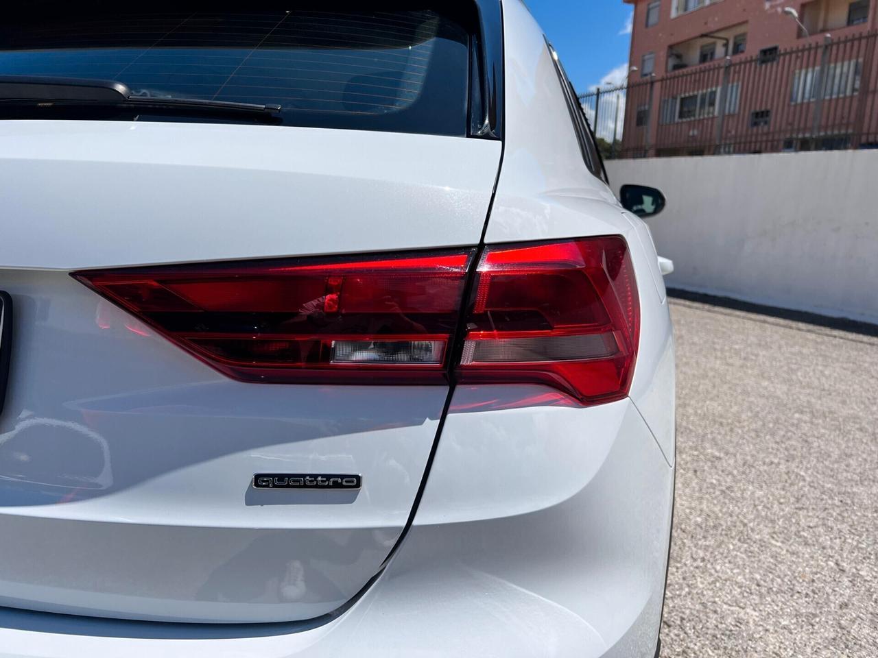 Audi Q3 35 TDI quattro S tronic Business Sport