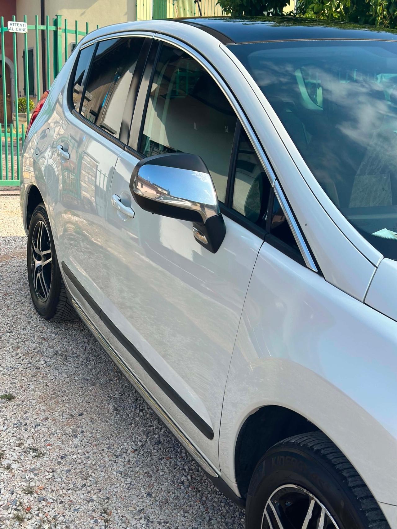 Peugeot 3008 1.6 HDi 112CV ALLURE KMCERT UNICOPR