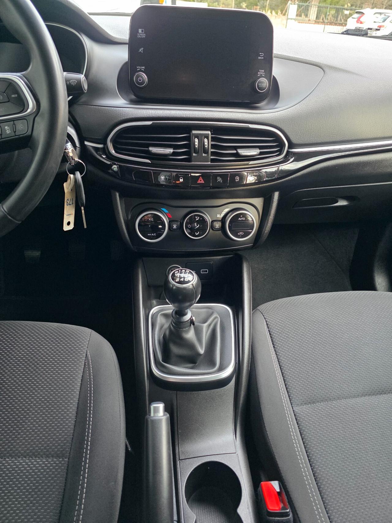 Fiat Tipo 1.6 Mjt S&S SW City Sport