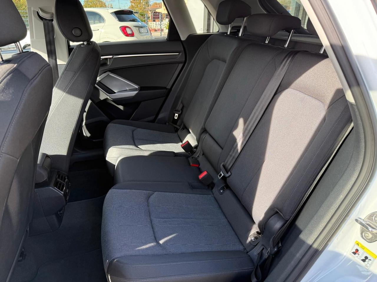 Audi Q3 TDI QUATTRO S_LINE VIRTUAL/NAVI/CAMERA/"19 IMPECCABILE OFFERTA