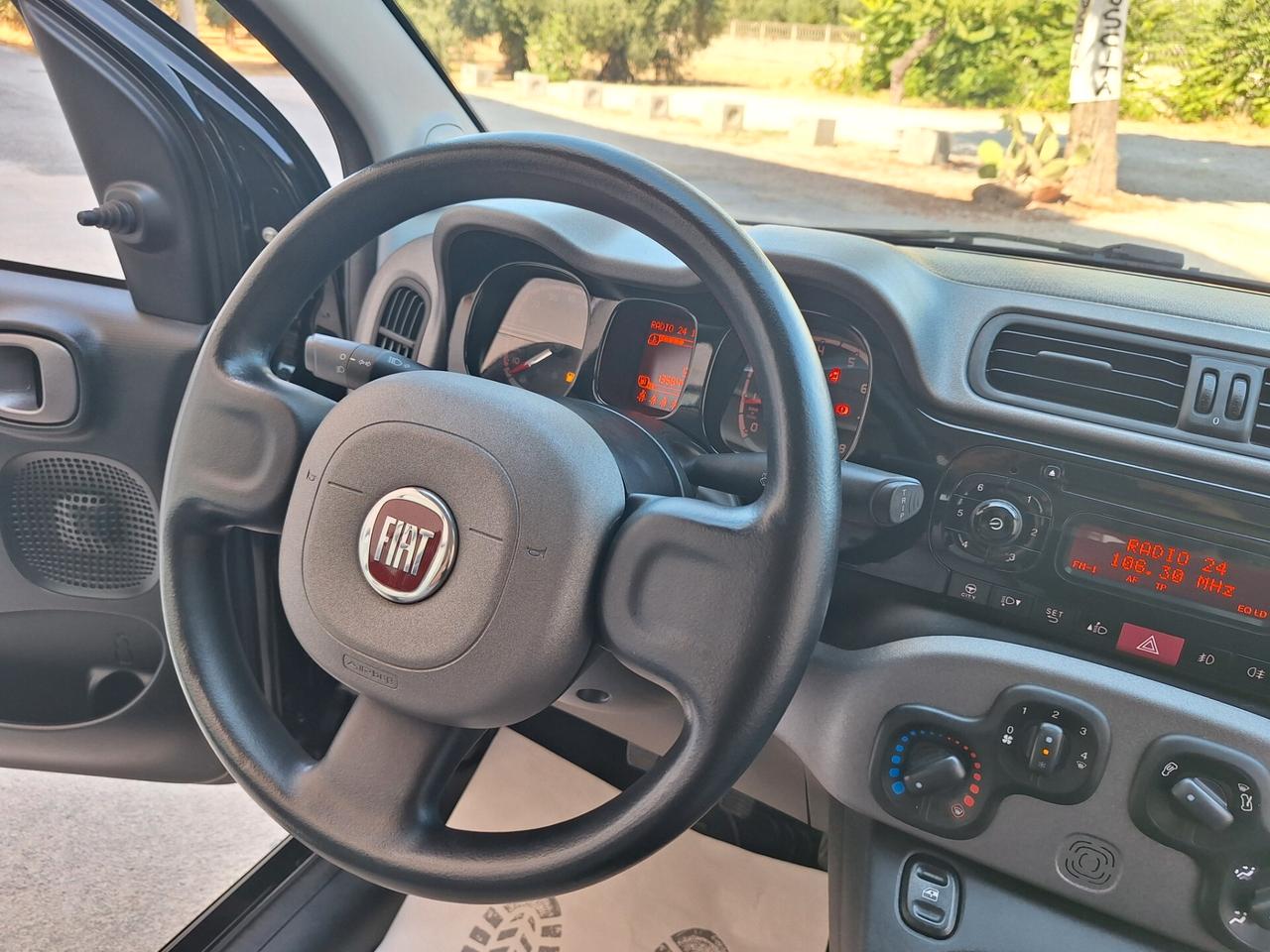 Fiat Panda 1.2 Lounge "5 posti" PERFETTA