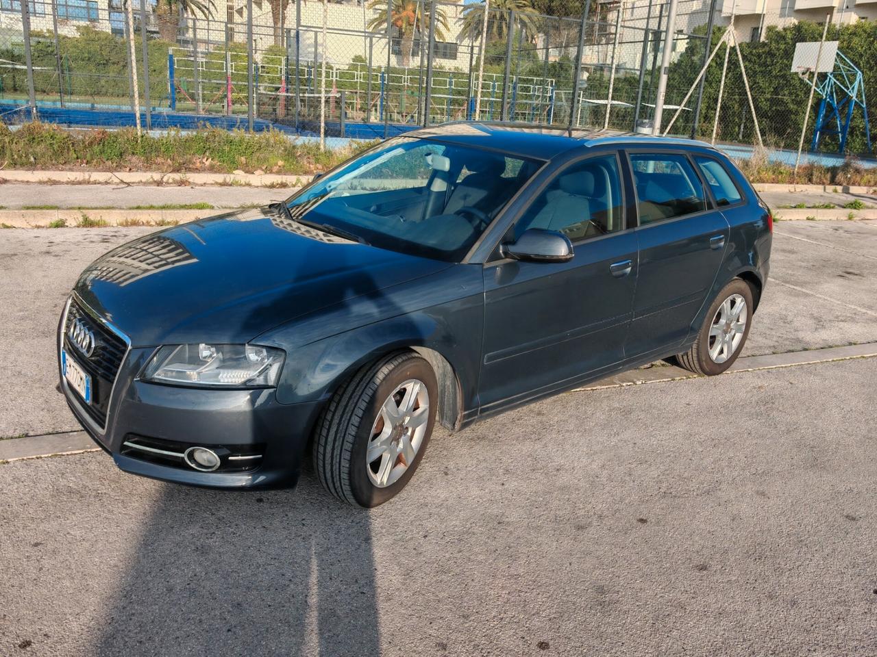 Audi A3 5P SPB 1.6 TDI 90 CV ,OK NEOPATENTATI ,PASSAGGIO COMPRESO.