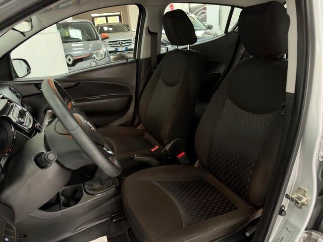 Opel Karl Rocks 1.0 73 CV