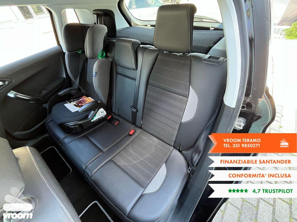 PEUGEOT 2008 BlueHDi 100 Allure