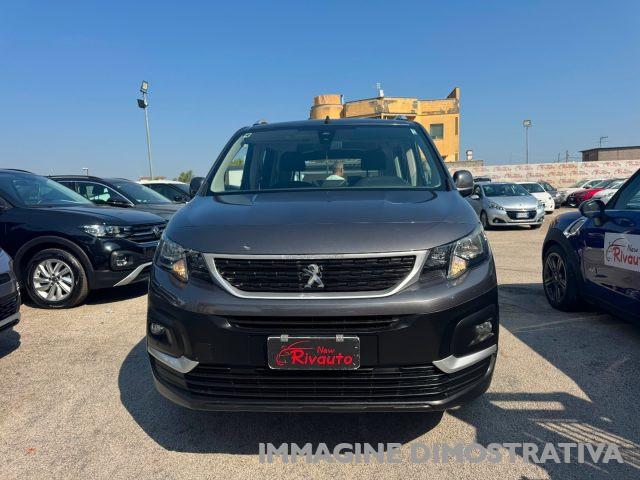 PEUGEOT Rifter BlueHDi 100 S&S Allure Standard