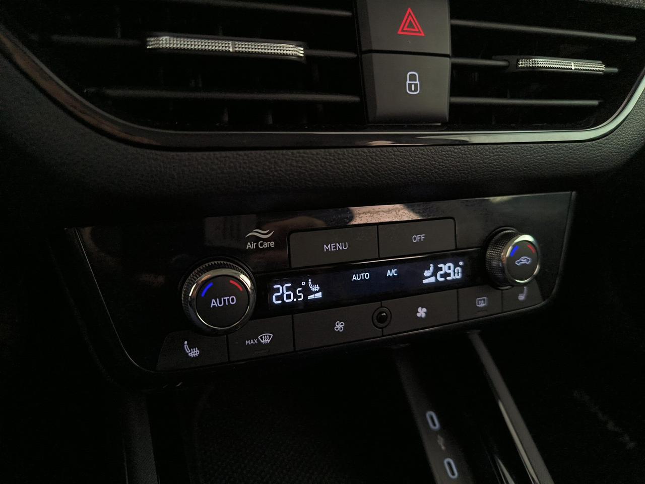 Skoda Kamiq 1.0 tsi black dots 115cv dsg