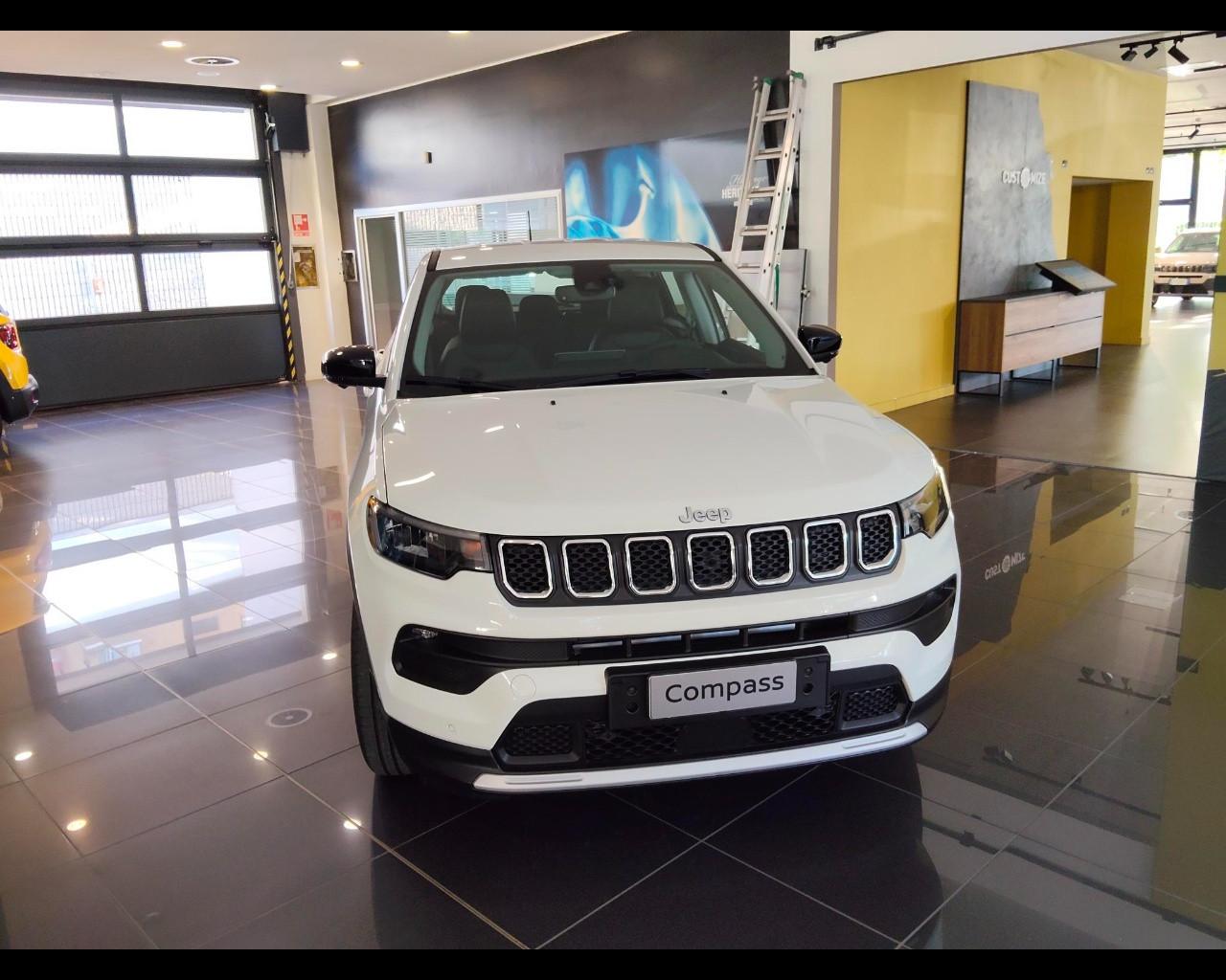 JEEP Compass Plug-In Hybrid My24 Altitude 1.3 Turbo T4 Phev 4xe At6 190cv