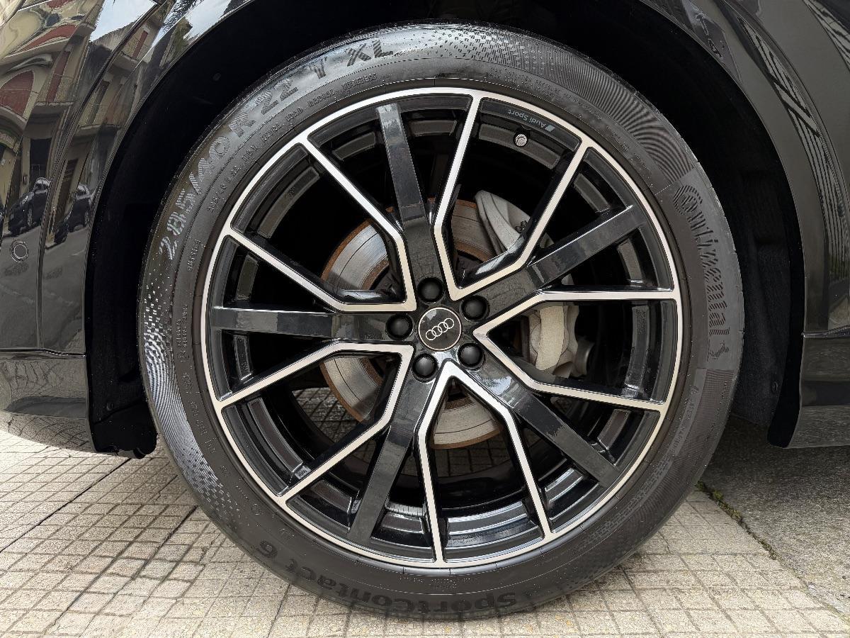 New Audi Q8 50TDI Quattro S-line Identity Black 286CV