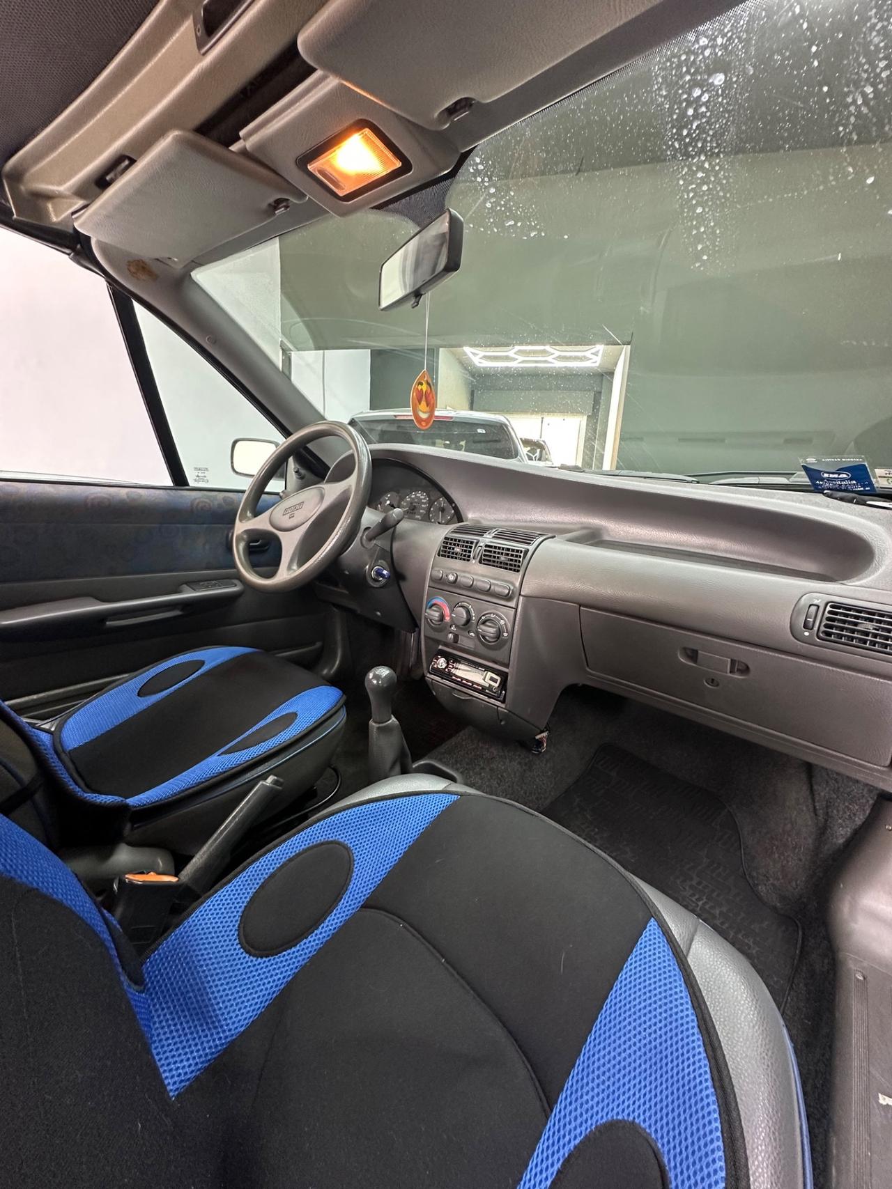Fiat Punto 1.2i cat 3 porte ELX