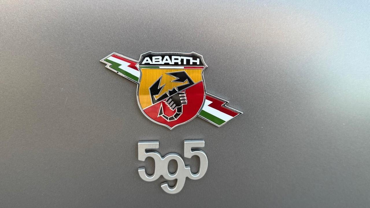 FIAT 595 ABARTH TURISMO 1.4 AUTOMATICA 165 CV 2022