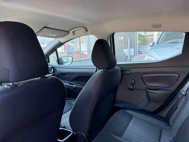 Nissan Micra Micra 1.0 NEOPATENTATI 71cv