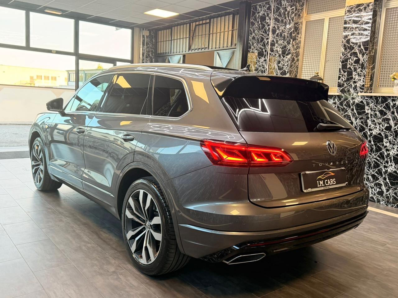 Volkswagen Touareg 3.0 V6 TDI SCR R-Line