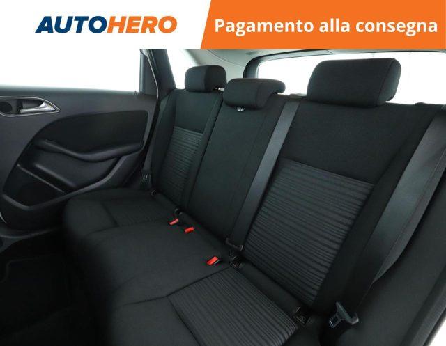 MERCEDES-BENZ B 180 d Automatic Executive