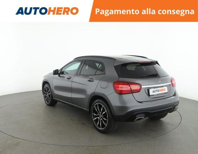 MERCEDES-BENZ GLA 220 d Automatic 4Matic Sport