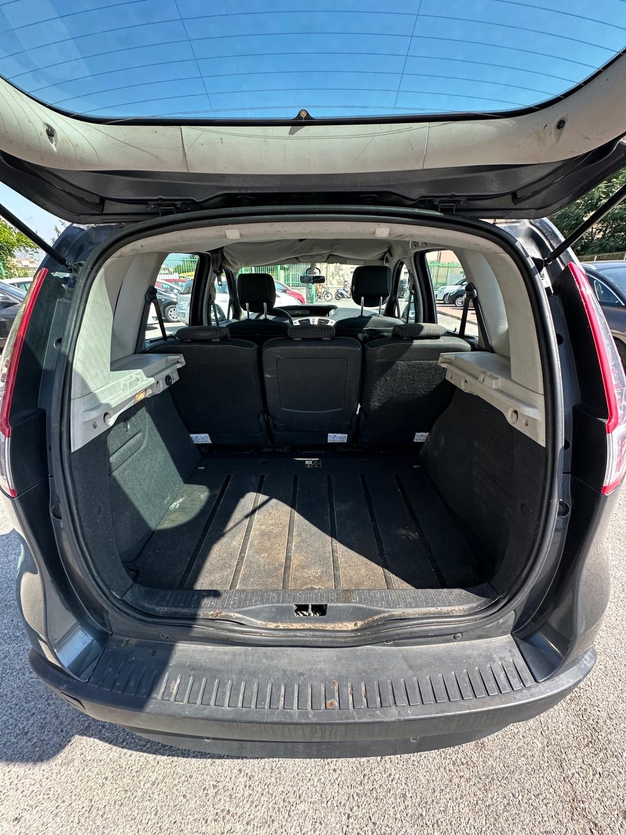 Renault Scenic Scénic X-Mod 1.5 dCi 110CV Luxe
