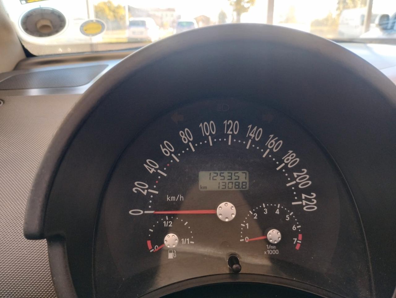 Volkswagen New Beetle 1.6 Cabrio KM 125.300