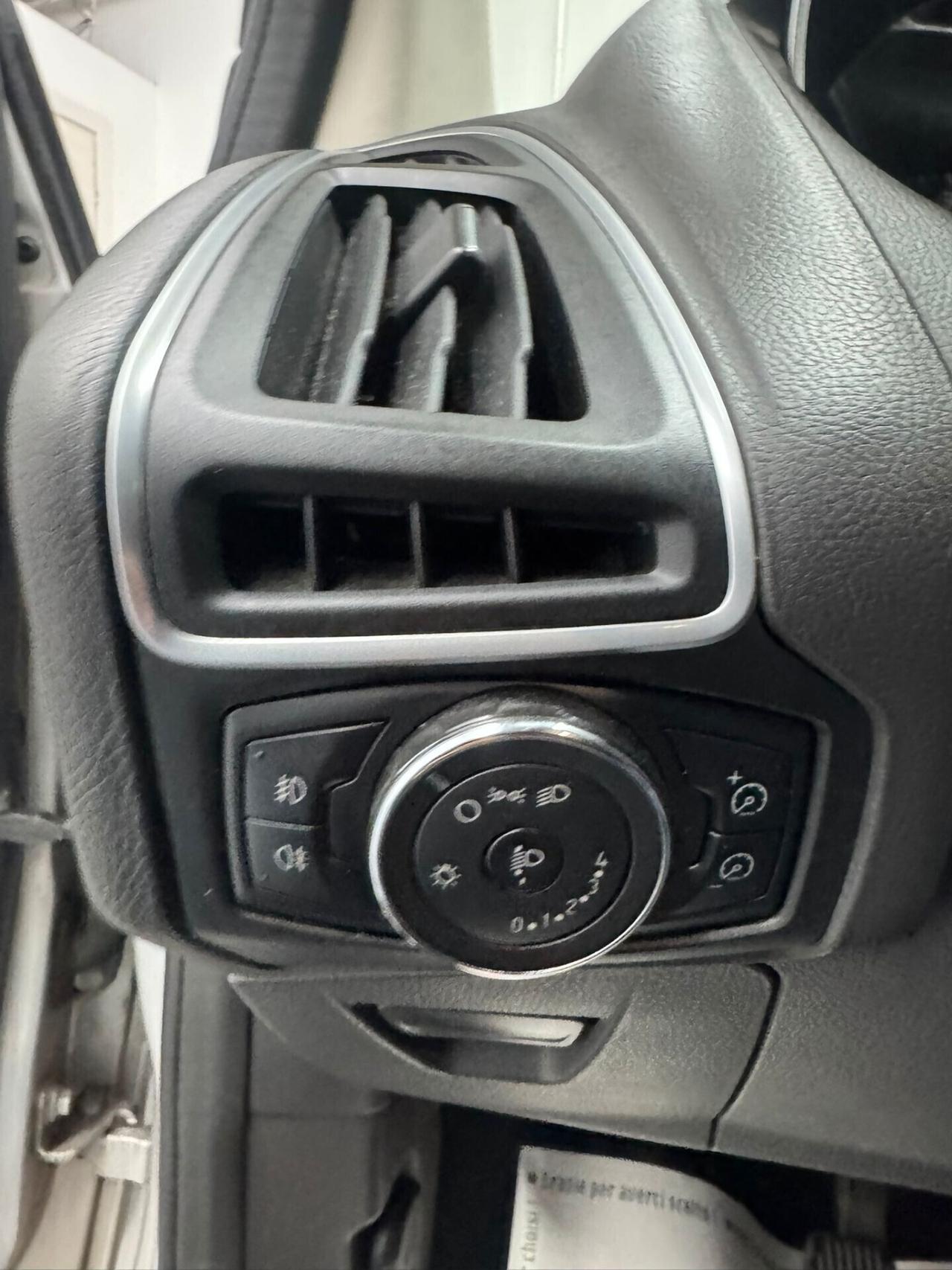 Ford Focus 1.6 TDCi 115 CV SW