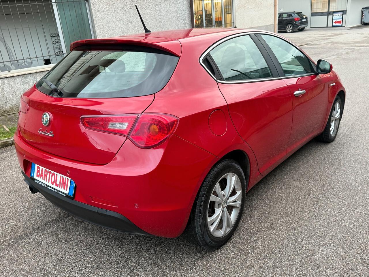 Alfa Romeo Giulietta 1.6 JTDm-2 105 CV Distinctive
