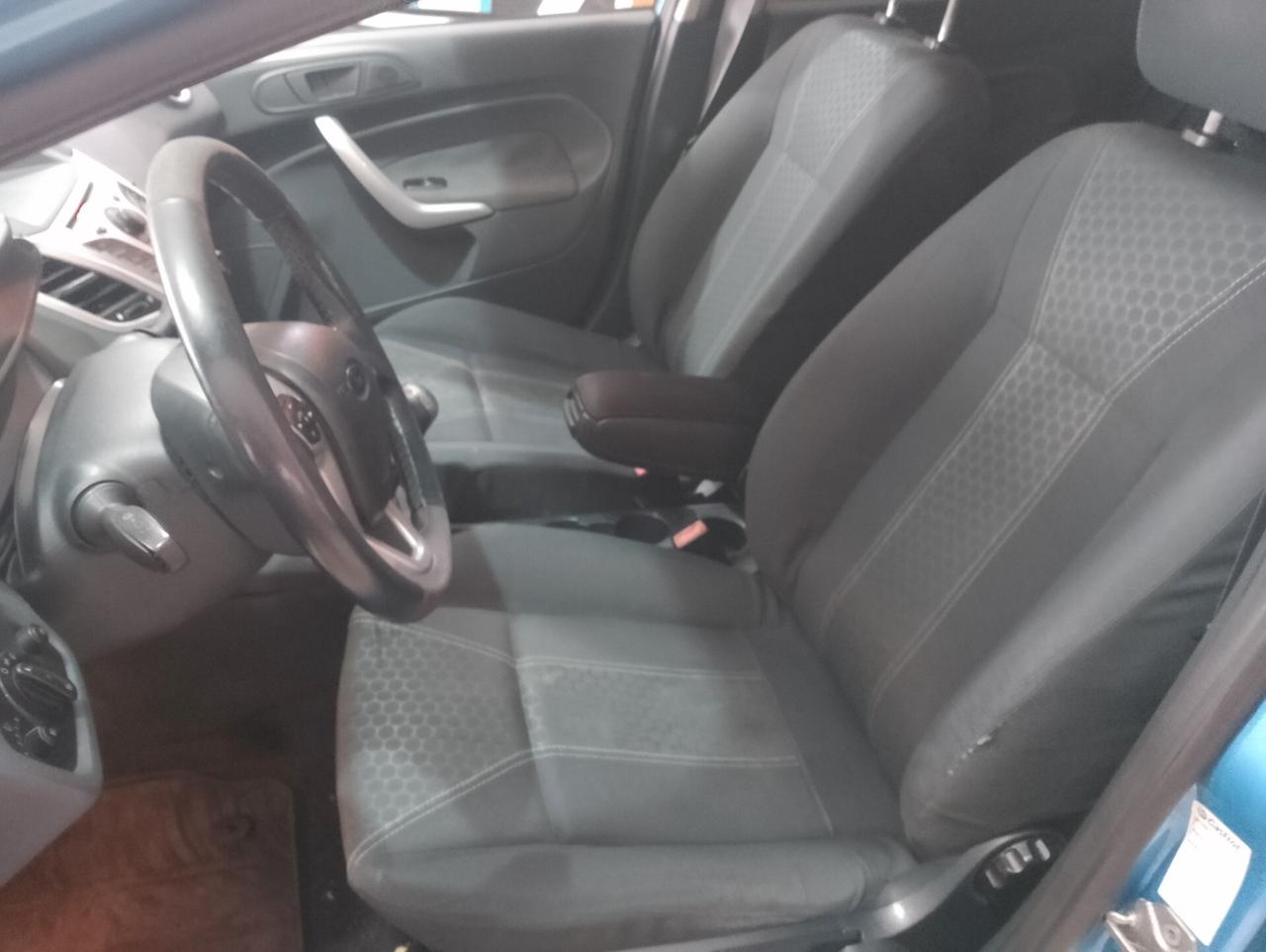 Ford Fiesta 1.4 TDCi 5p. Titanium